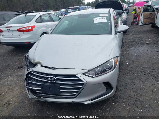 2018 HYUNDAI ELANTRA SEL VIN: 5NPD84LF4JH286439