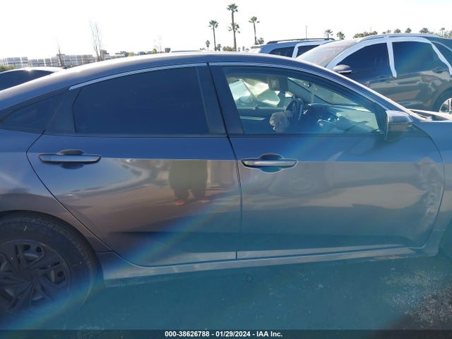 Honda Civic Lx 2017 2HGFC2F52HH573006 Image 14