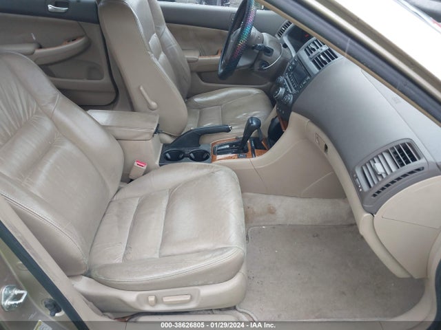 2004 HONDA ACCORD 3.0 EX VIN: 1HGCM66544A008644