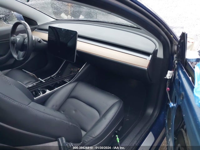 2018 TESLA MODEL 3 LONG RANGE/PERFORMANCE VIN: 5YJ3E1EB2JF092018