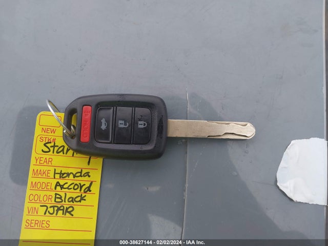 2015 HONDA ACCORD LX VIN: 1HGCR2F38FA035504