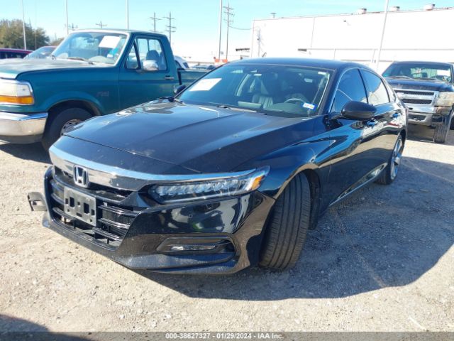 1HGCV2F94JA016795 Honda Accord Touring 2.0t