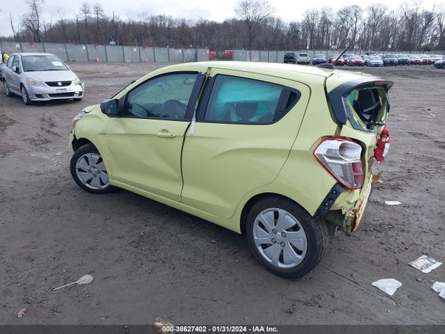 Chevrolet Spark Ls Cvt 2017 KL8CB6SA7HC765645 Image 3