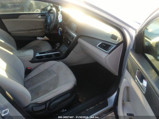 Продажа на аукционе авто 2016 Hyundai Sonata Se, vin: 5NPE24AF8GH337037, номер лота: 38627407