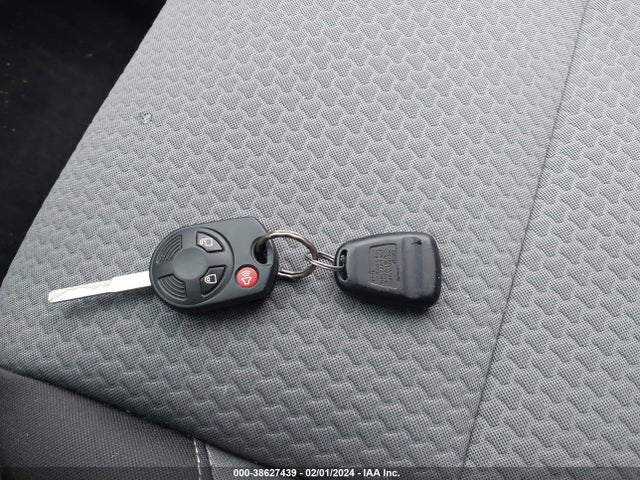 Ford ESCAPE SE 2017 1FMCU9GD9HUF00267 Image 11