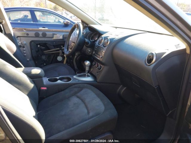 JN8AS5MT5EW621100 Nissan Rogue Select S