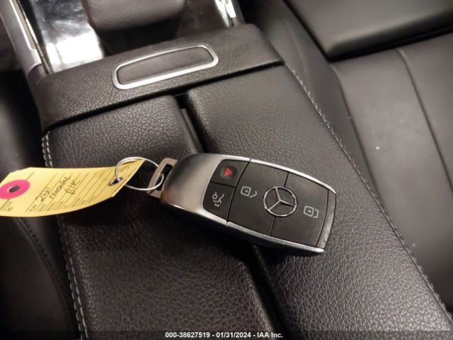 W1N4M4HB2MW121661 Mercedes-Benz Glb 250 4matic