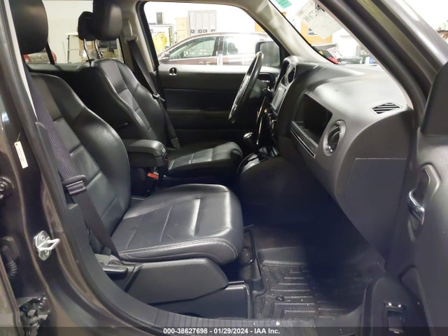 Jeep Patriot Latitude 2015 1C4NJRFB9FD175915 Image 5