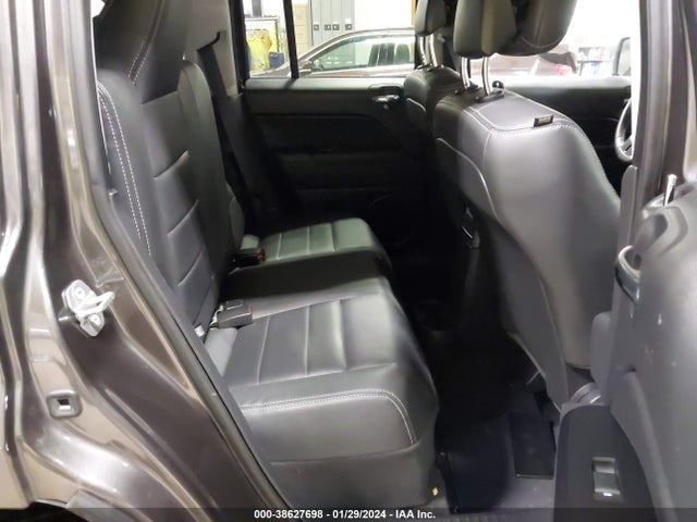 Jeep Patriot Latitude 2015 1C4NJRFB9FD175915 Image 8