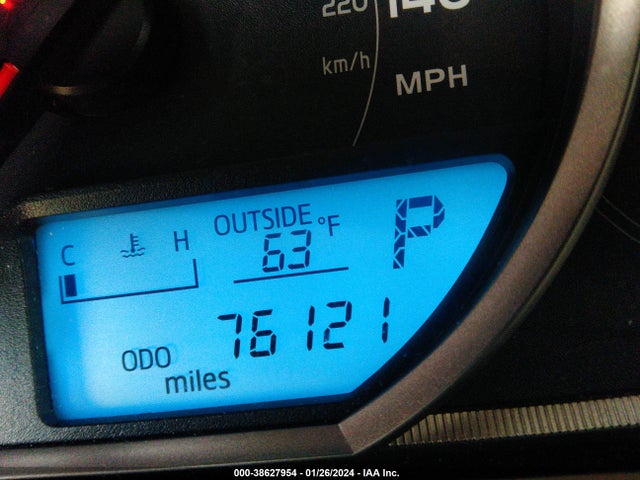 Toyota RAV4 LE 2015 JTMZFREV2FD052634 Image 16
