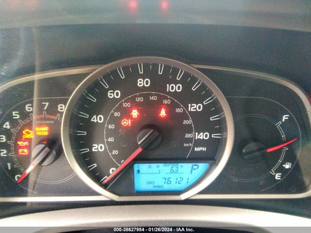 Toyota RAV4 LE 2015 JTMZFREV2FD052634 Image 7