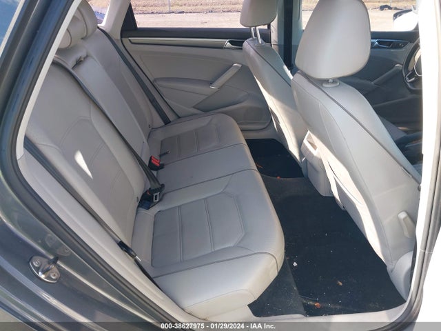 2016 VOLKSWAGEN PASSAT 1.8T R-LINE VIN: 1VWAS7A36GC046728