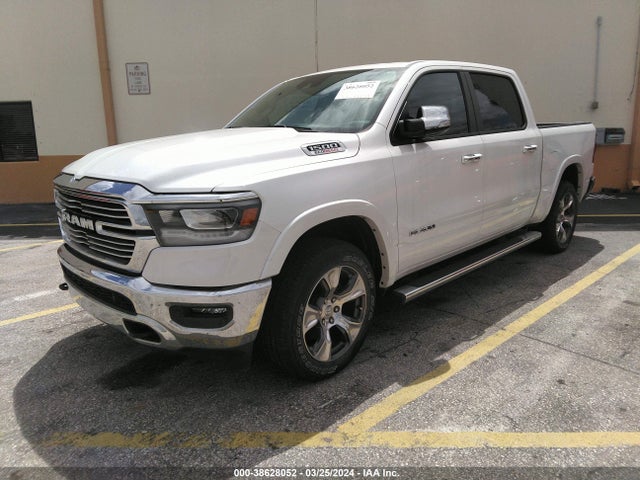 RAM 1500 Laramie  4x4 5'7 Box 2021 1C6SRFJM5MN648372 Image 2