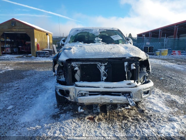 1N6BA1F45JN528835 Nissan Titan Xd Sl Diesel