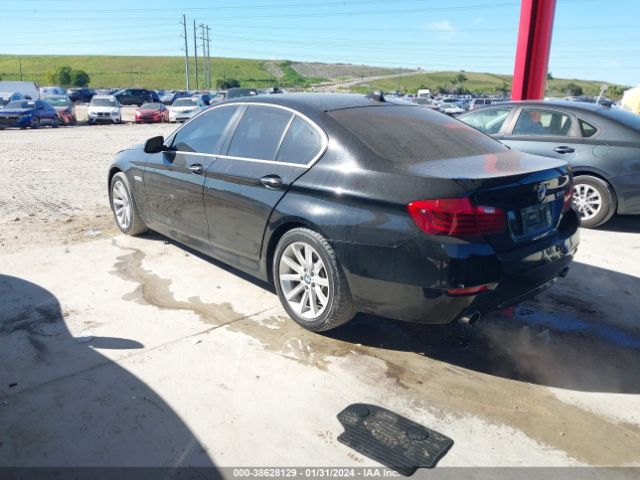 WBA5B1C55FD918404 BMW 535i