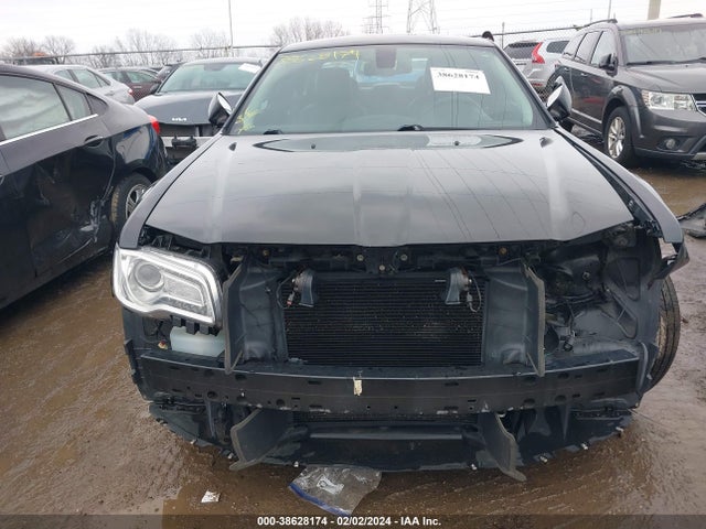 Chrysler 300 Anniversary Edition 2016 2C3CCARG3GH262101 Image 13