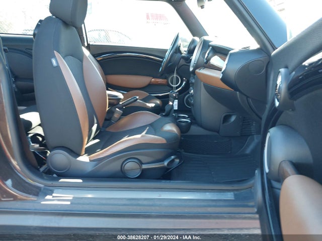 2011 MINI COOPER S WMWSV3C59BTY15864 Photo 4