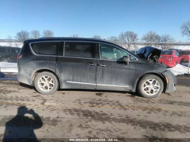2C4RC1EG6LR286859 Chrysler Pacifica Touring L Plus