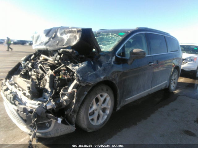 2C4RC1EG6LR286859 Chrysler Pacifica Touring L Plus