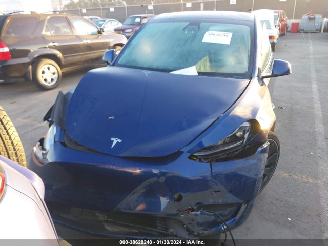 7SAYGDEF5NF465114 Tesla Model Y Performance Dual Motor All-wheel Drive