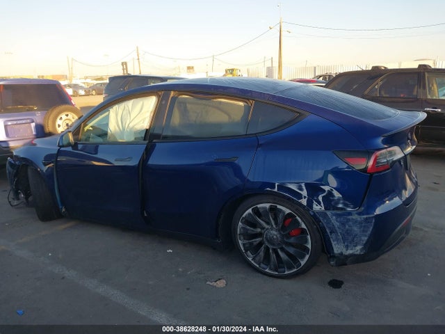 7SAYGDEF5NF465114 Tesla Model Y Performance Dual Motor All-wheel Drive