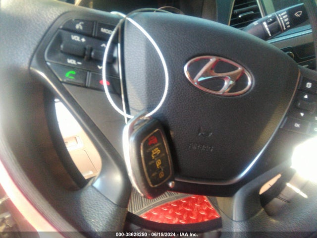 Hyundai SONATA SE 2016 5NPE24AF7GH384284 Image 11