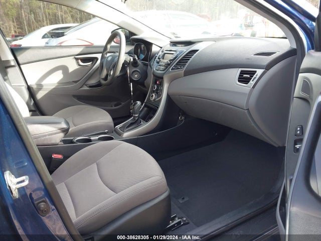 2016 HYUNDAI ELANTRA SE VIN: 5NPDH4AEXGH731494