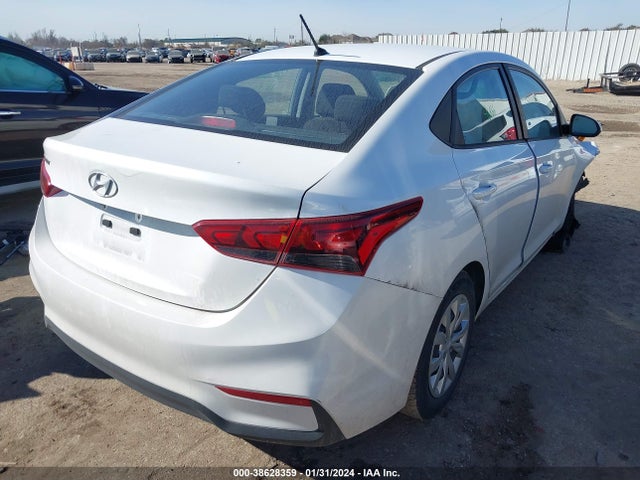 Hyundai ACCENT SE 2020 3KPC24A60LE092188 Image 4