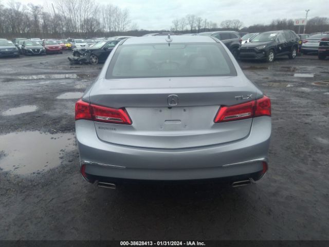 19UUB2F36JA011297 Acura TLX
