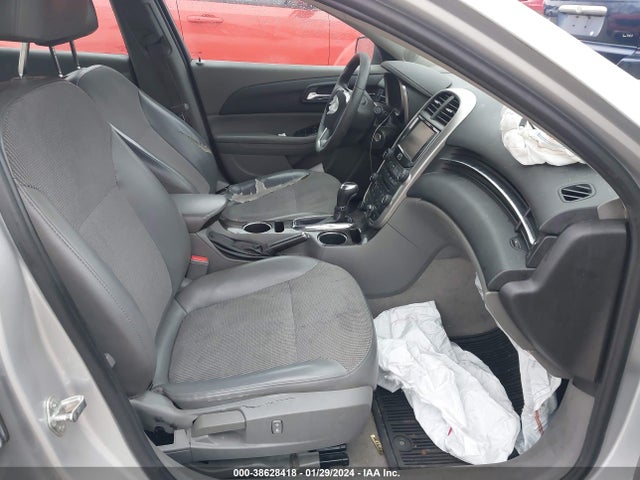 Chevrolet MALIBU 1LT 2015 1G11C5SL3FF102004 Image 5