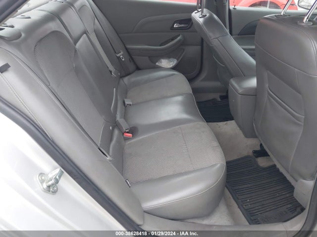 Chevrolet MALIBU 1LT 2015 1G11C5SL3FF102004 Image 8