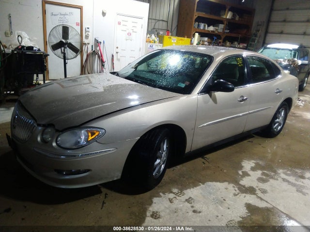 2008 BUICK LACROSSE CX VIN: 2G4WC582681177331
