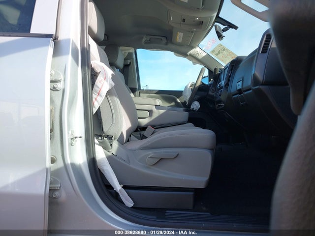 Chevrolet Silverado 1500 Custom 2018 1GCVKPEC0JZ334764 Image 5