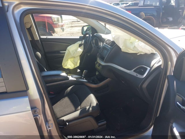 Dodge JOURNEY SE 2018 3C4PDCAB7JT383976 Image 5
