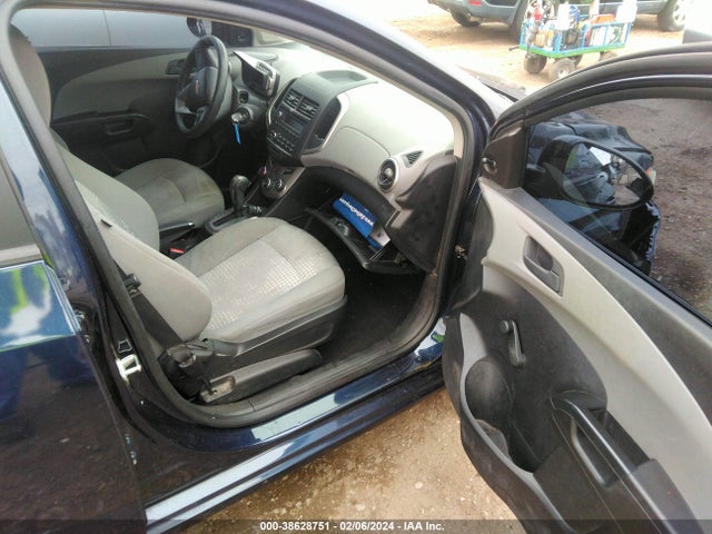 Chevrolet Sonic Ls Auto 2016 1G1JA5SH3G4147149 Image 5
