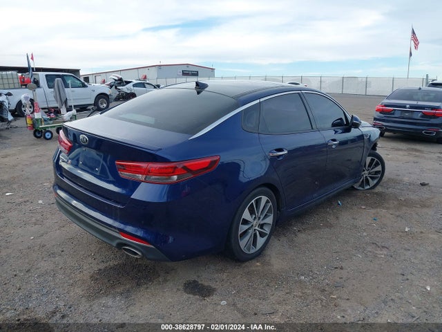 KIA Optima S 2018 5XXGT4L37JG252847 Image 4