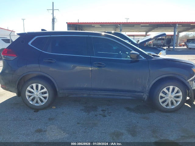 Nissan ROGUE S 2017 5N1AT2MT6HC890991 Image 12