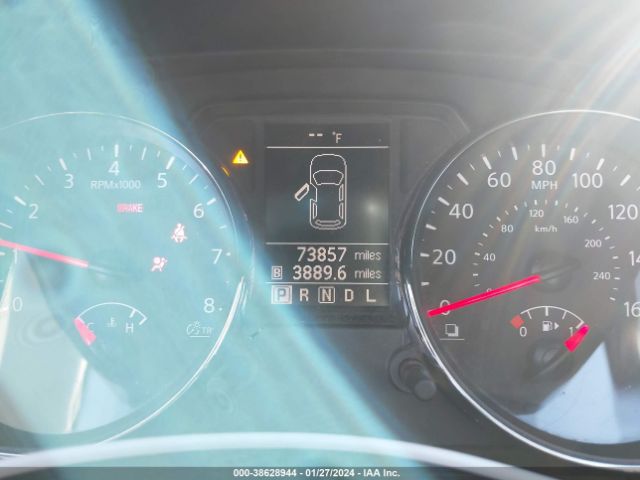 JN8AS5MT1FW660803 Nissan Rogue Select S