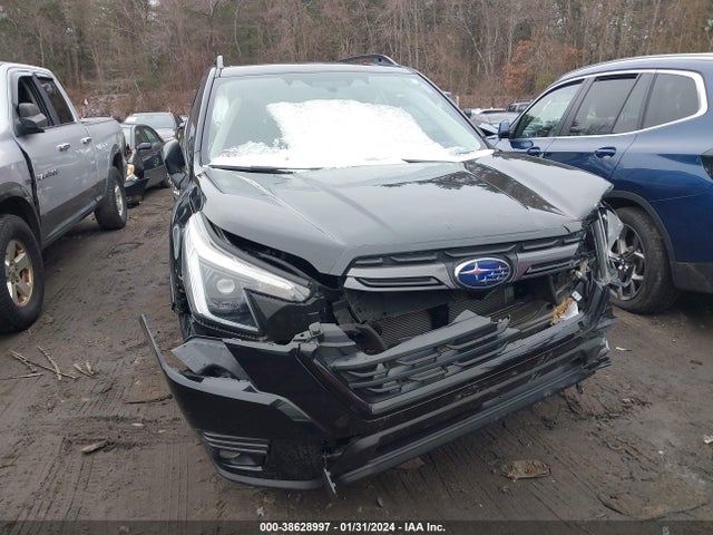 Subaru Forester Limited 2022 JF2SKAPC2NH461395 Image 12