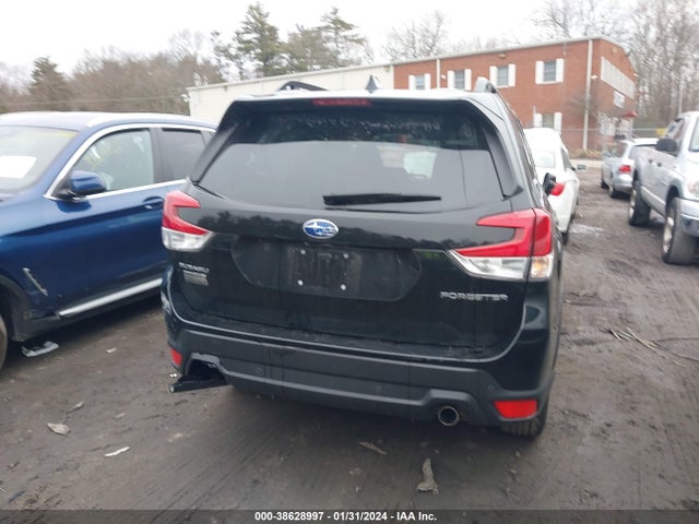 Subaru Forester Limited 2022 JF2SKAPC2NH461395 Image 16