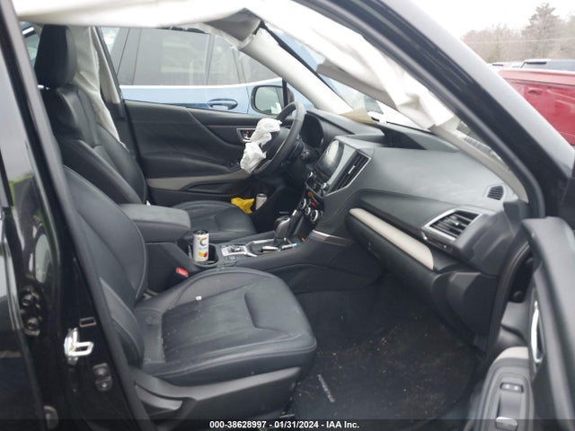 Subaru Forester Limited 2022 JF2SKAPC2NH461395 Image 5