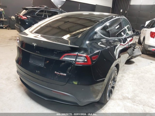 7SAYGDEFXNF450625 Tesla Model Y Performance Dual Motor All-wheel Drive