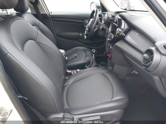 2017 MINI HARDTOP WMWXU1C51H2D58031 Photo 4