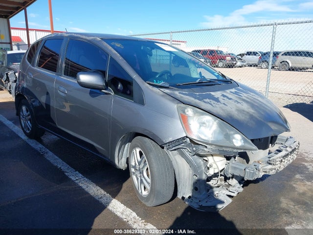 2012 HONDA FIT VIN: JHMGE8H38CS001515