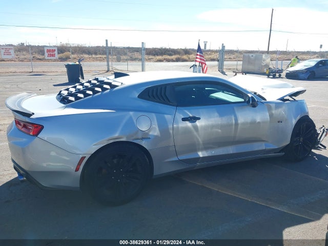 Chevrolet Camaro 1lt 2018 1G1FB1RX3J0154335 Image 13
