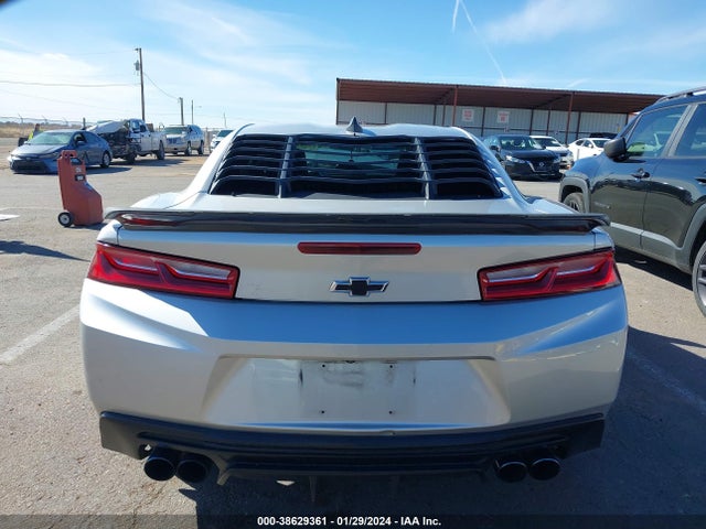 Chevrolet Camaro 1lt 2018 1G1FB1RX3J0154335 Image 16
