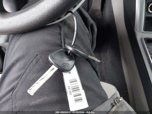 Hyundai SONATA SE 2017 5NPE24AF6HH483325 Image 11