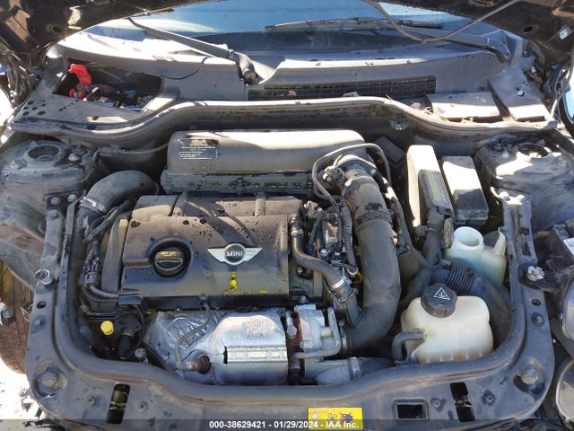 2011 MINI COOPER S CLUBMAN WMWZG3C5XBTY37137 Photo 9