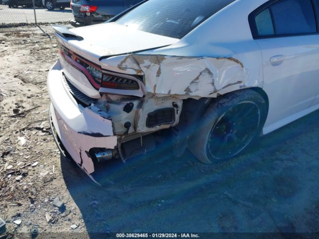 2C3CDXEJ7GH129679 Dodge Charger Srt 392