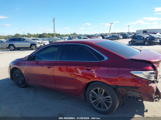 2015 TOYOTA CAMRY SE VIN: 4T1BF1FK8FU914421